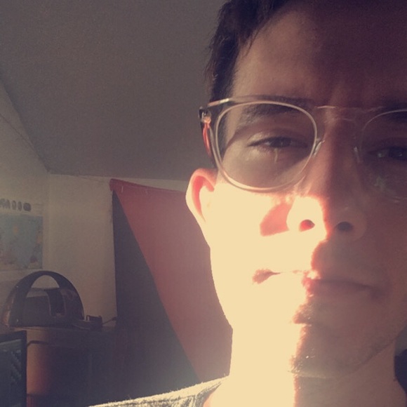 Meet your Posher, Ed - Picture 1 of 1